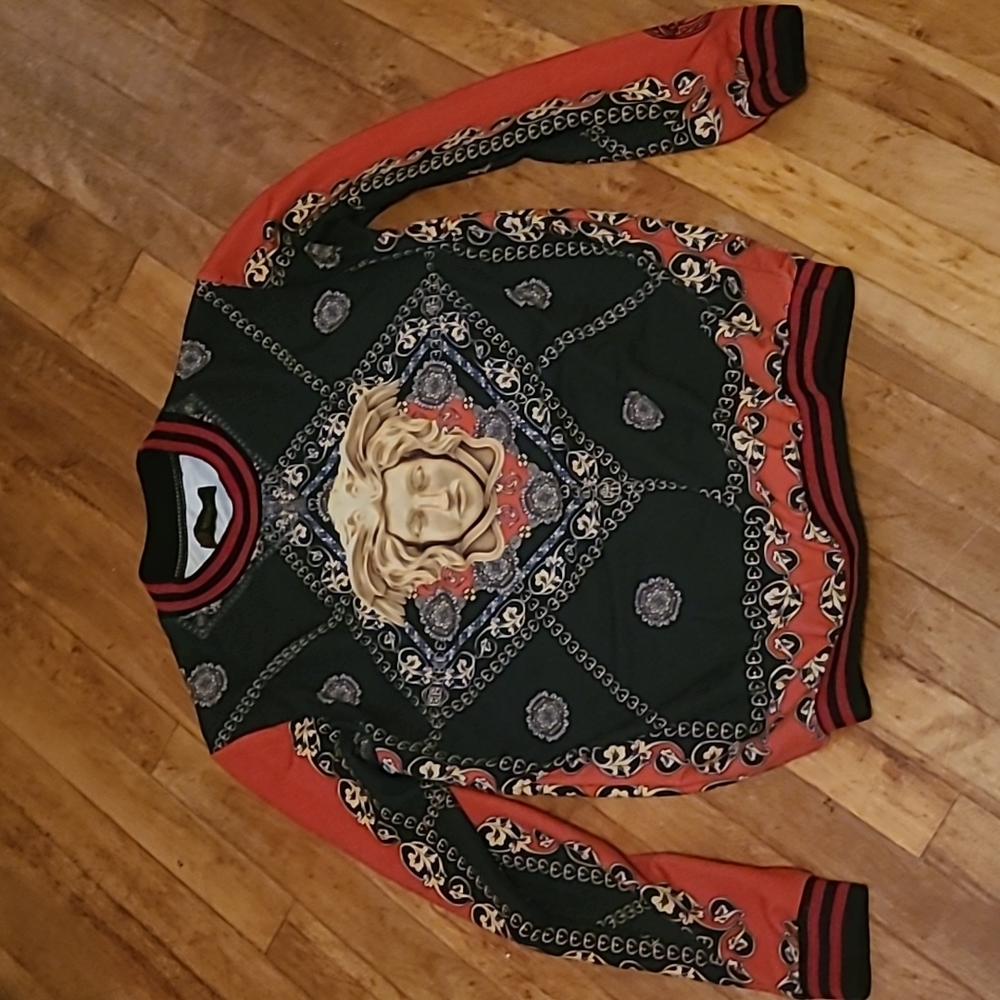 Versace sweater Medium